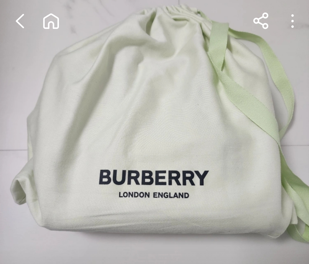 버버리 미니 프레야 토트