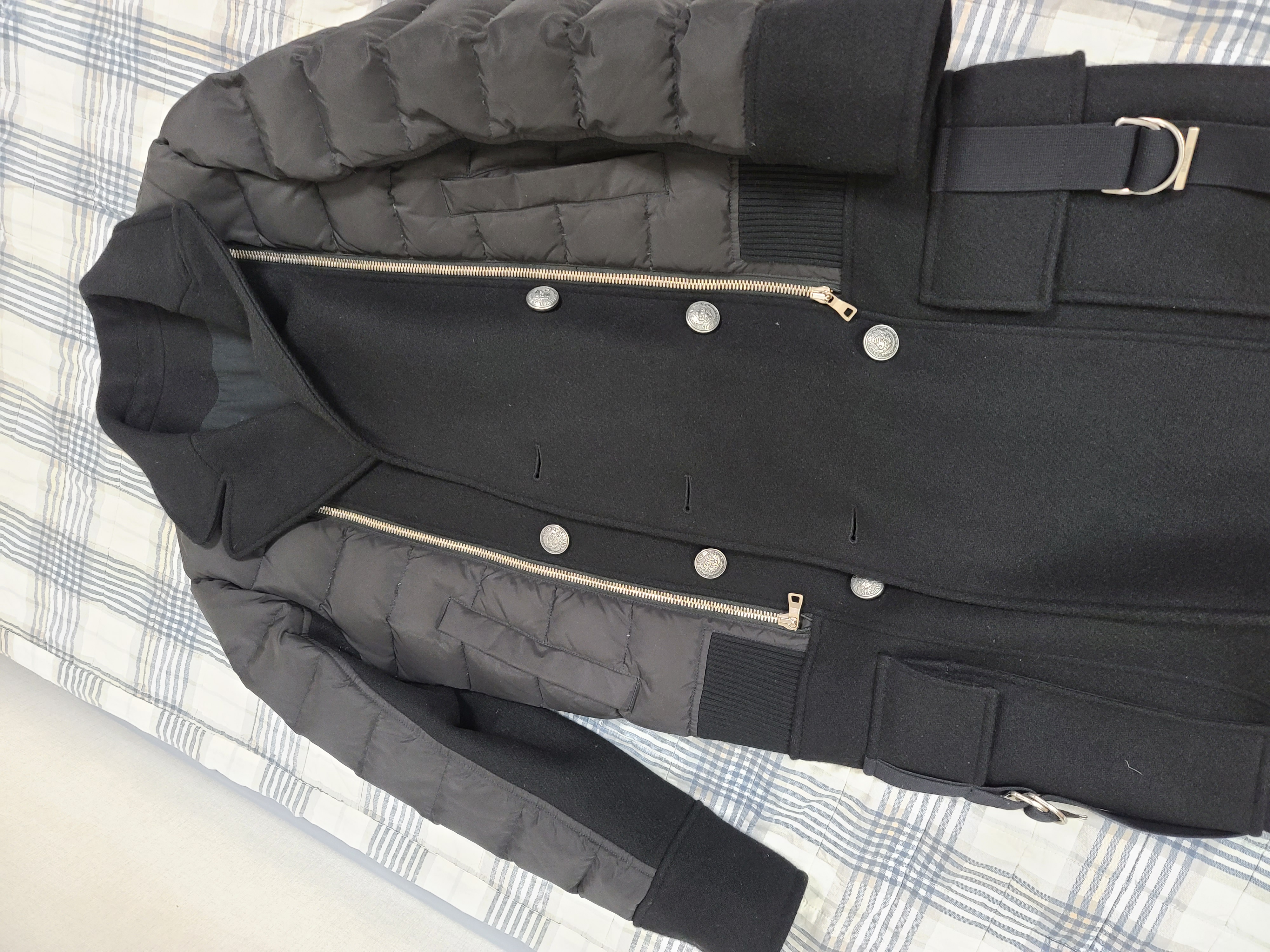 발망 블랙 남성 다운 코트 46사이즈