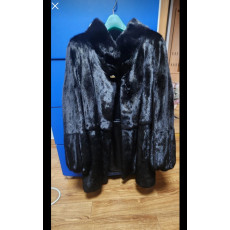 우단모피코트 판매합니다.