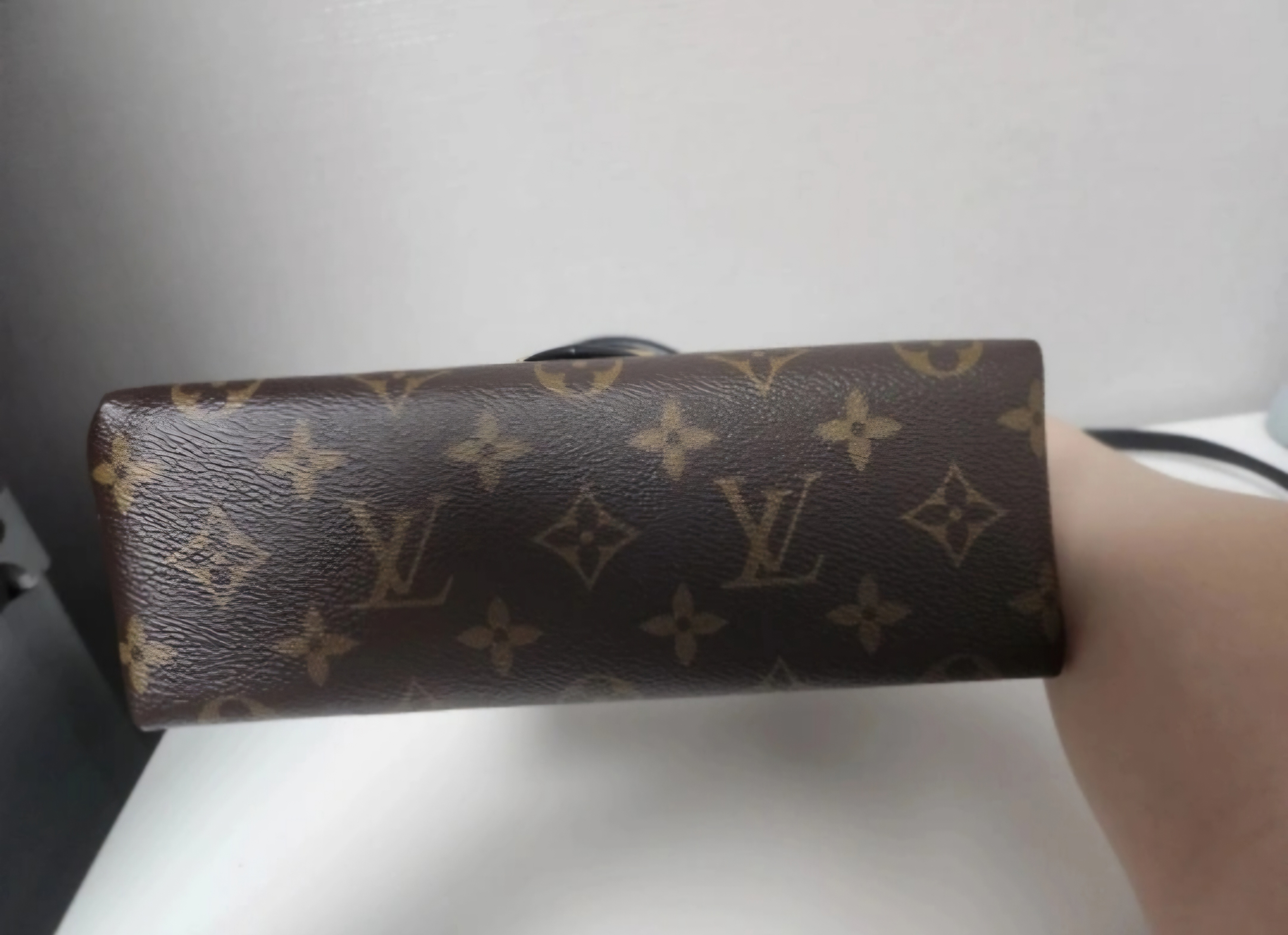 루이비통 럭키BB