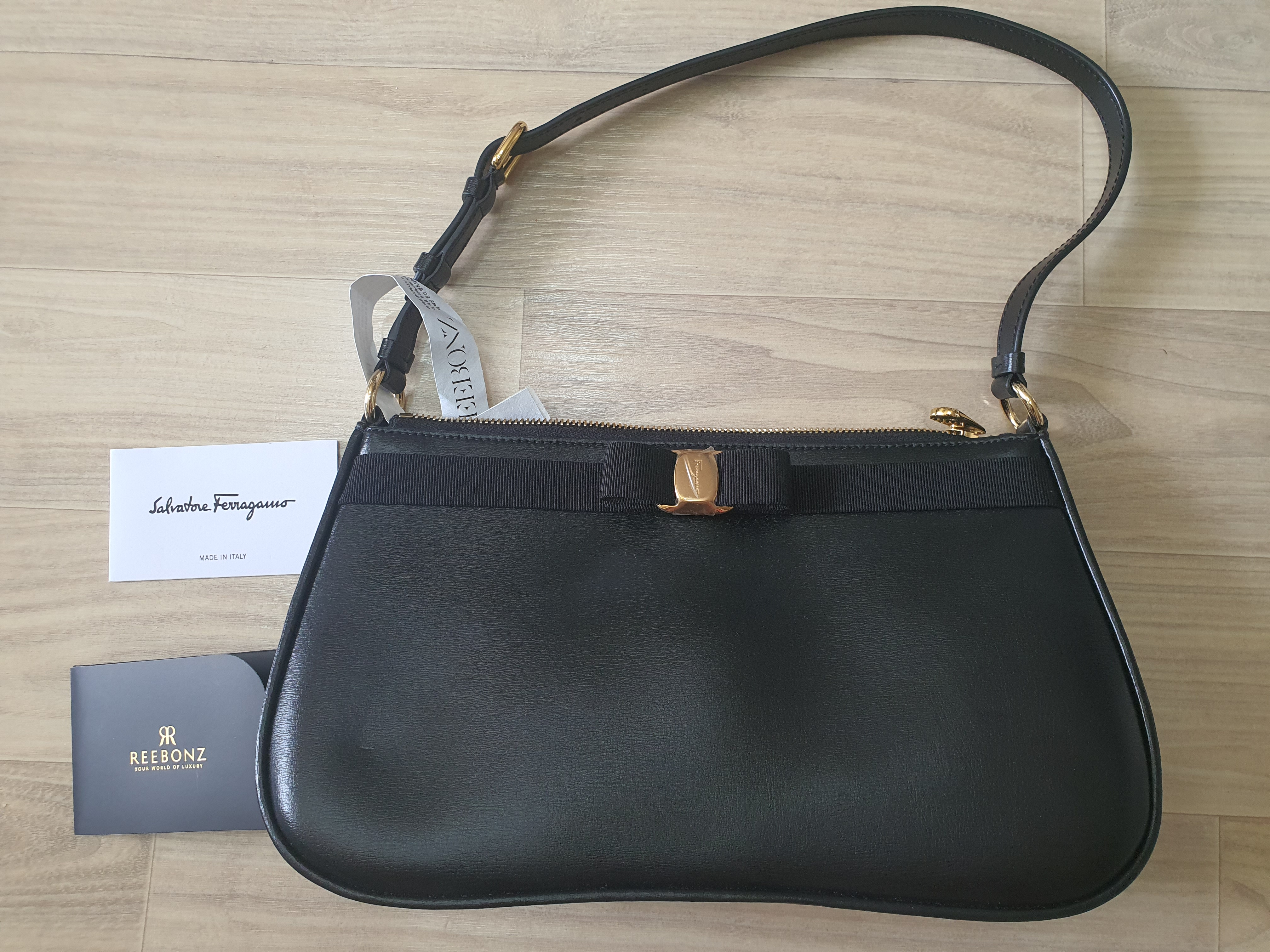 페레가모 보호배