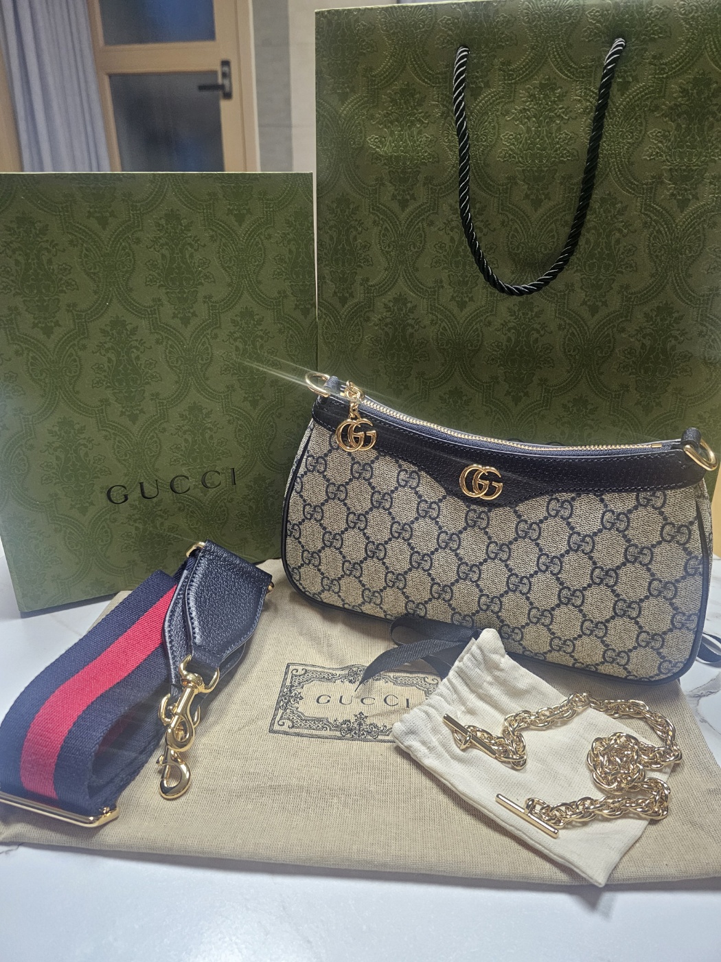 구찌 오디피아 스몰 숄더백