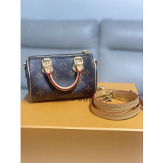 루이비통 나노스피디