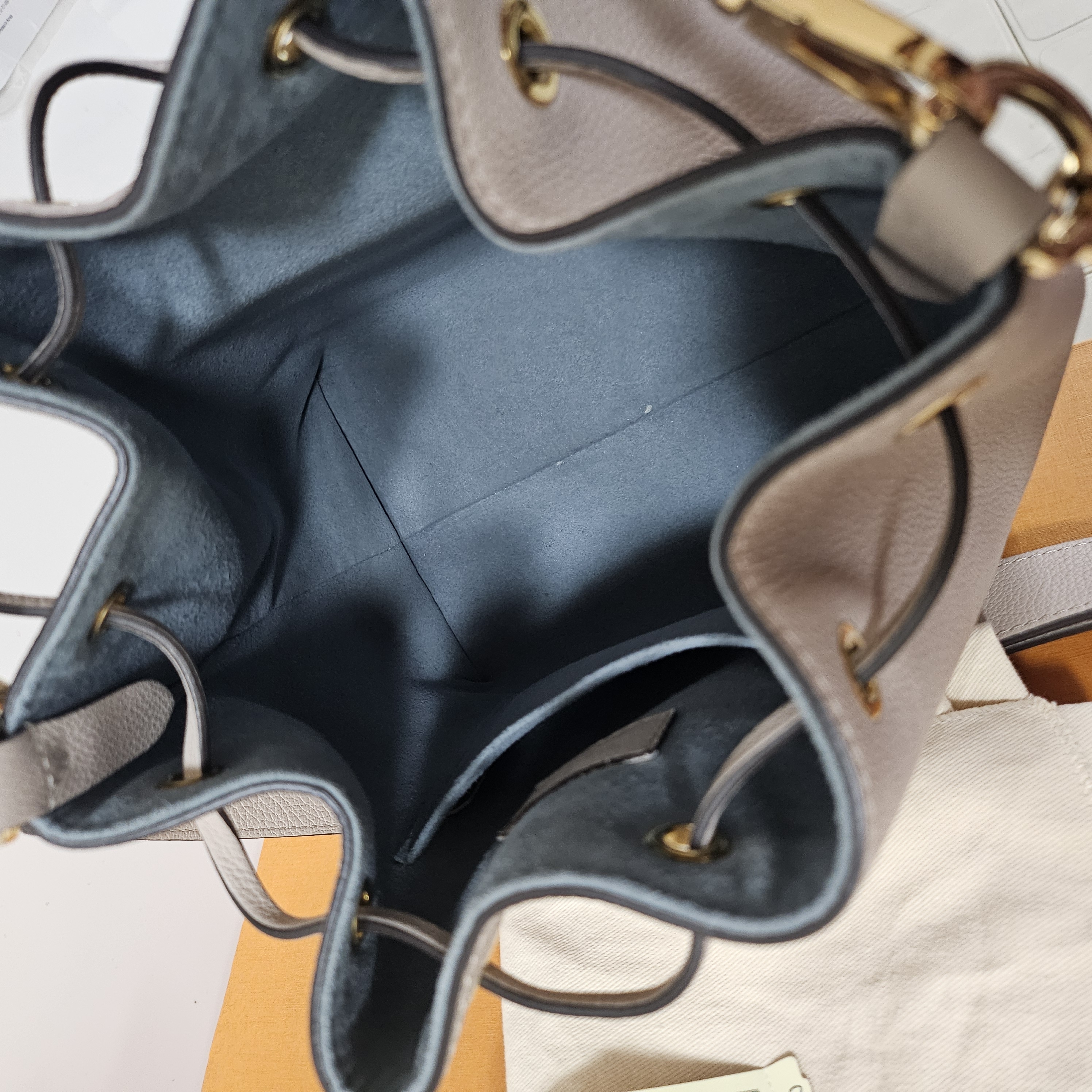 루이비통 락미버킷