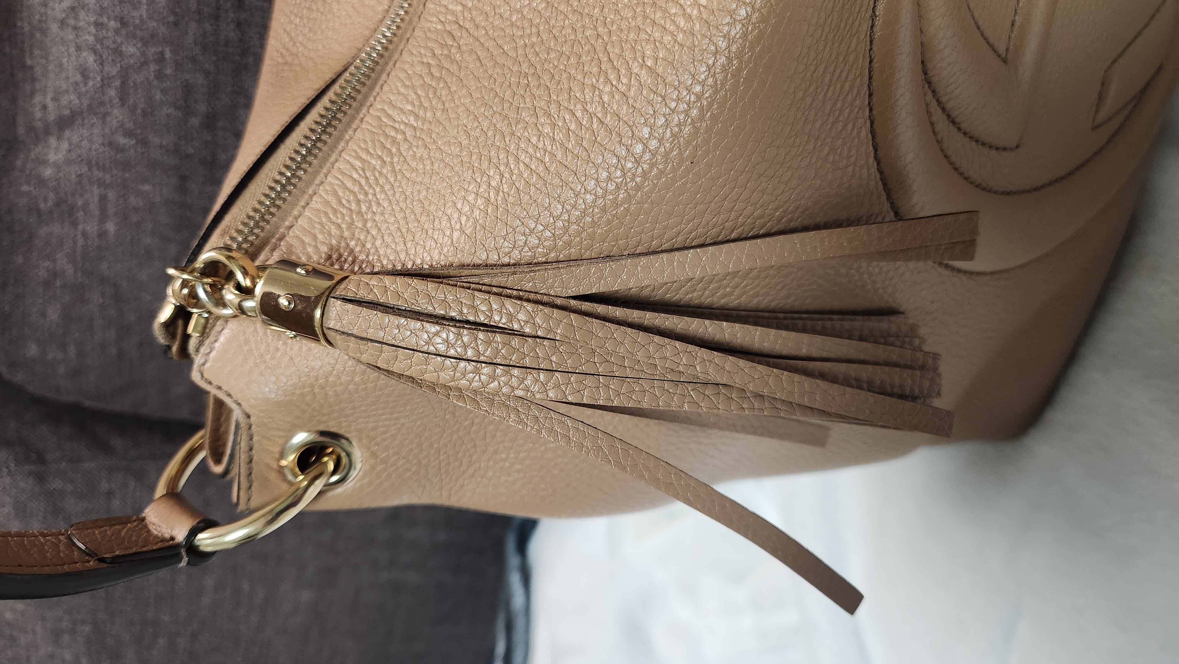 구찌 가방 소호 테슬 호보백 베이지 숄더백 토트백