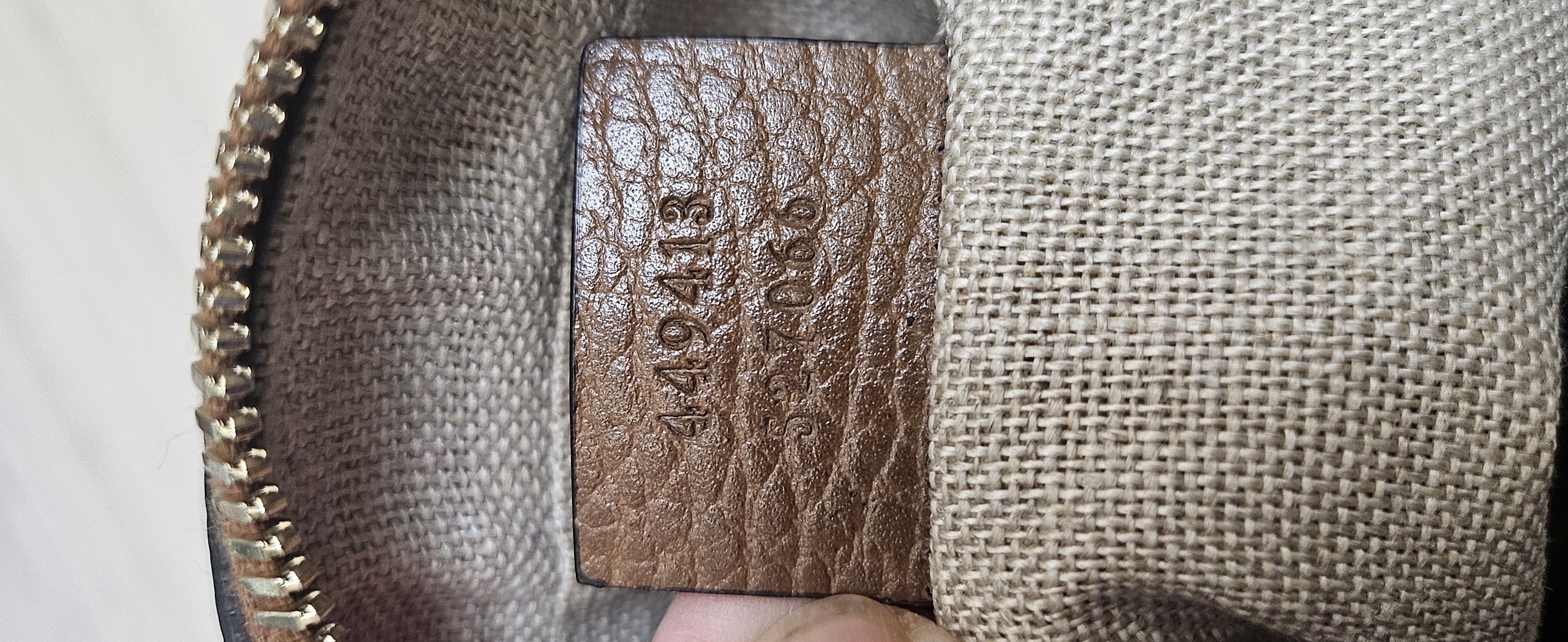 구찌GG슈프림캔버스백