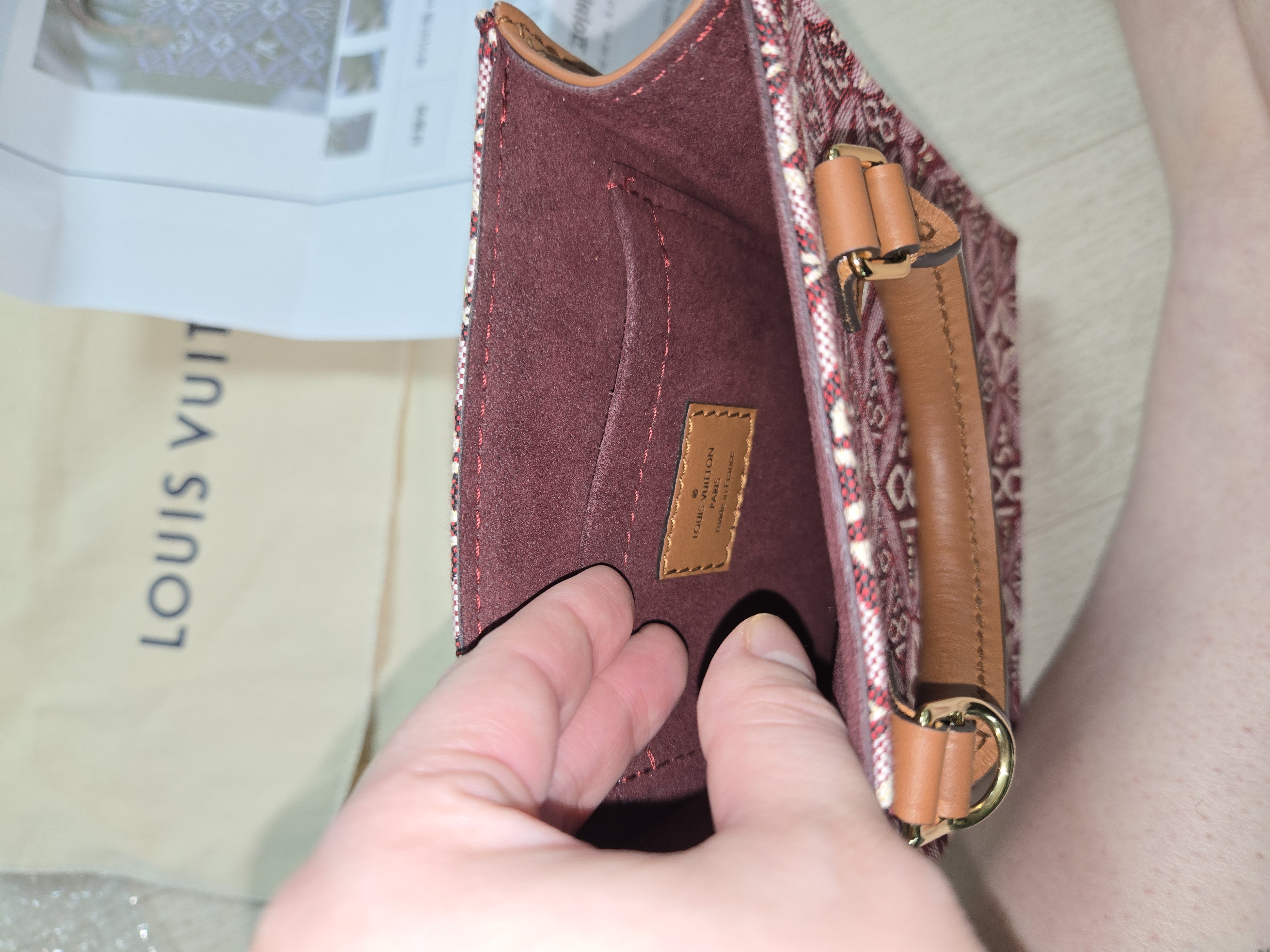 루이비통 쁘띠삭플라 M69846