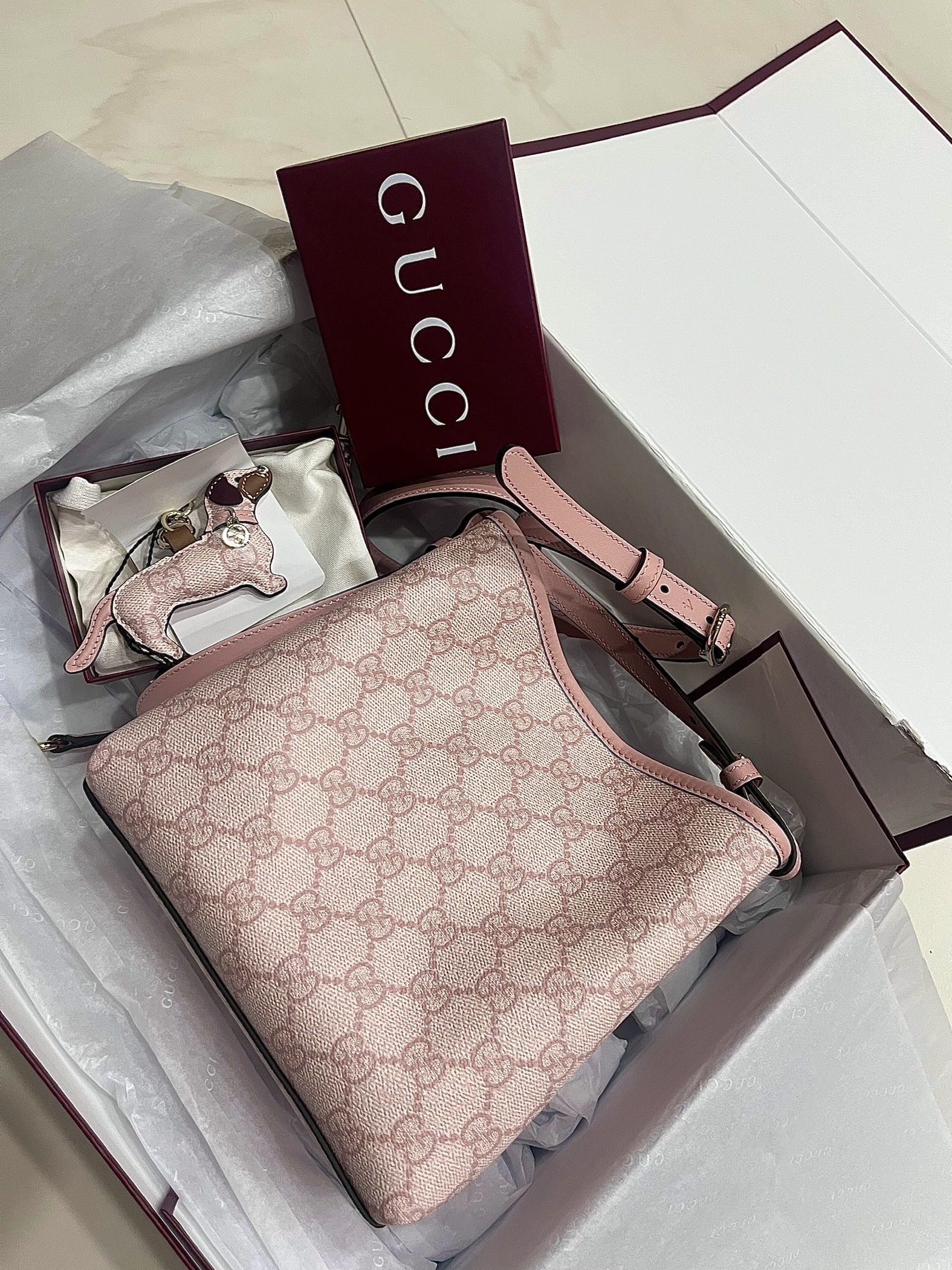 구찌 오피디아 GG 스몰 숄더백