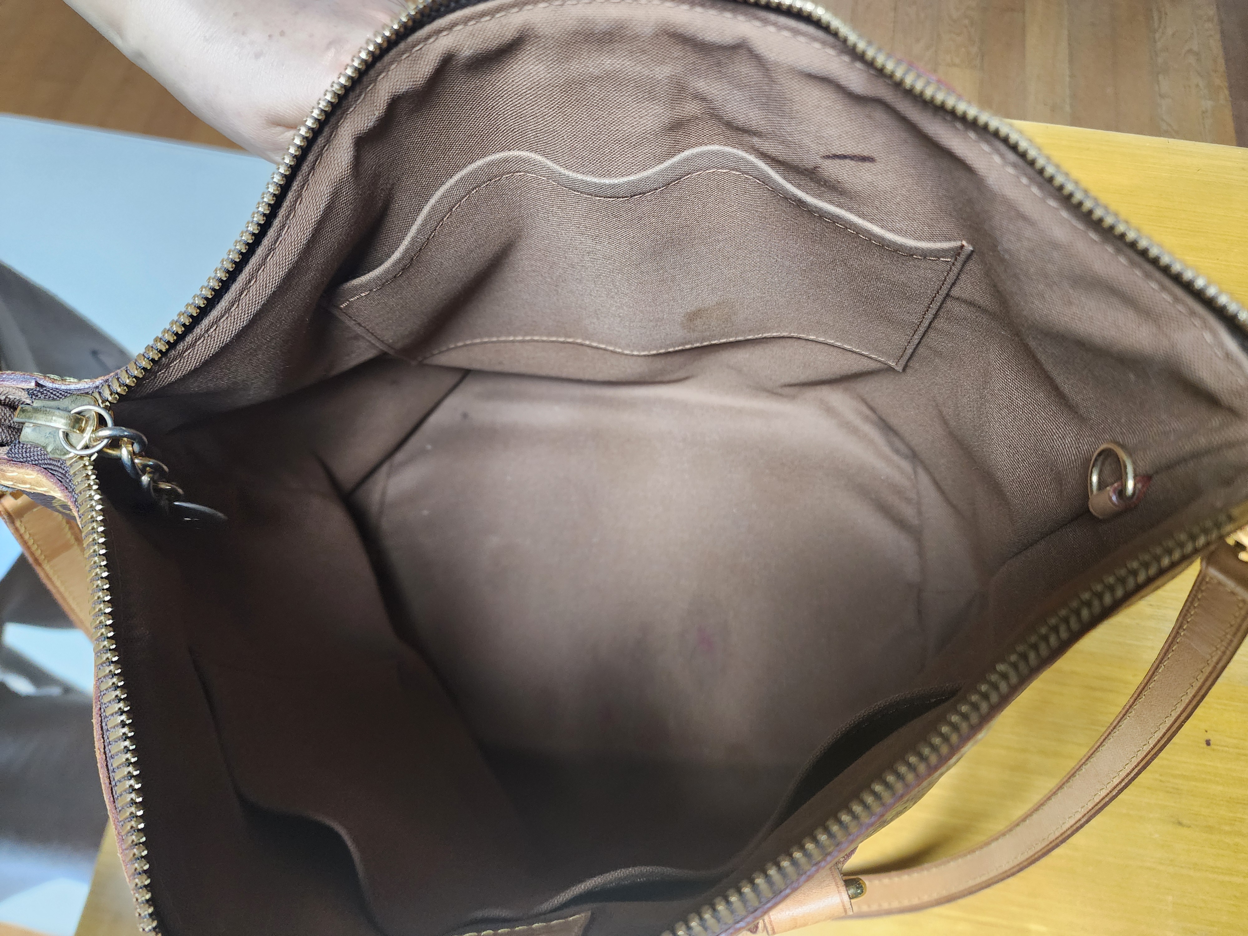 루이비통팔레모가방 최상급