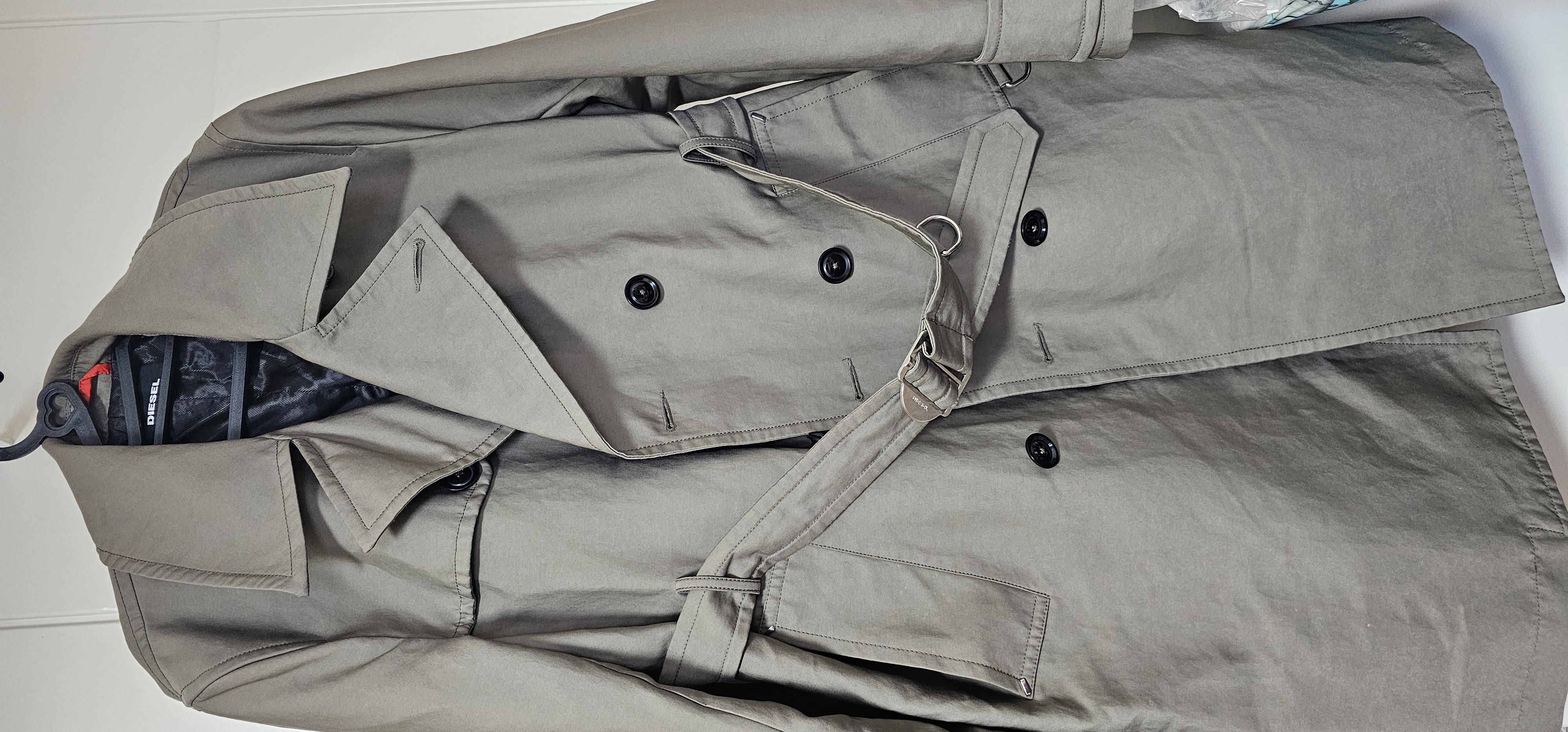 디젤 트렌치코트