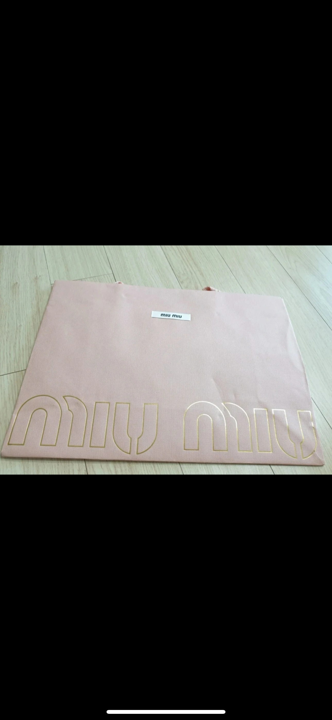 미우미우 핸드백