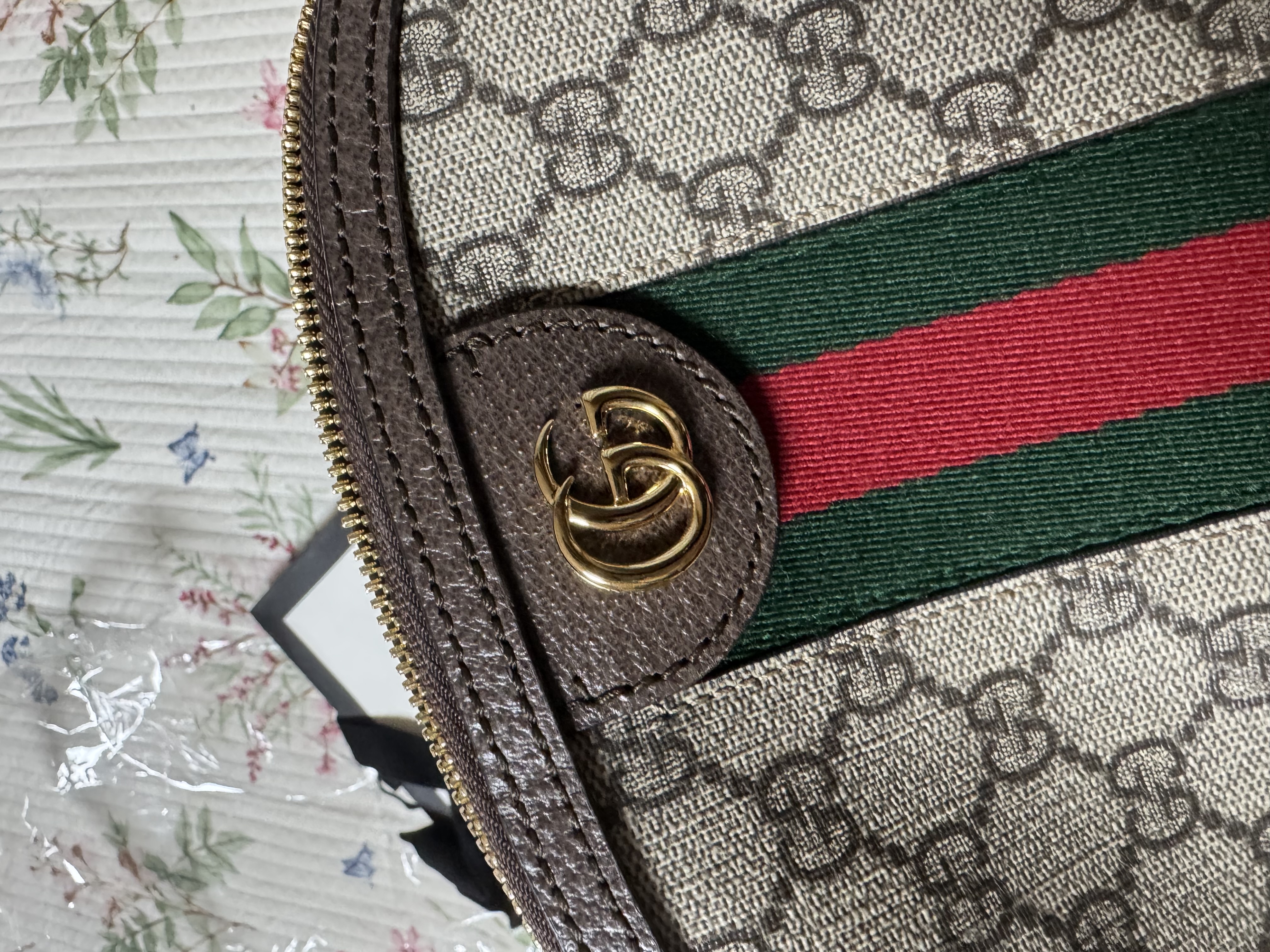 구찌 오피디아 하프문백 스몰