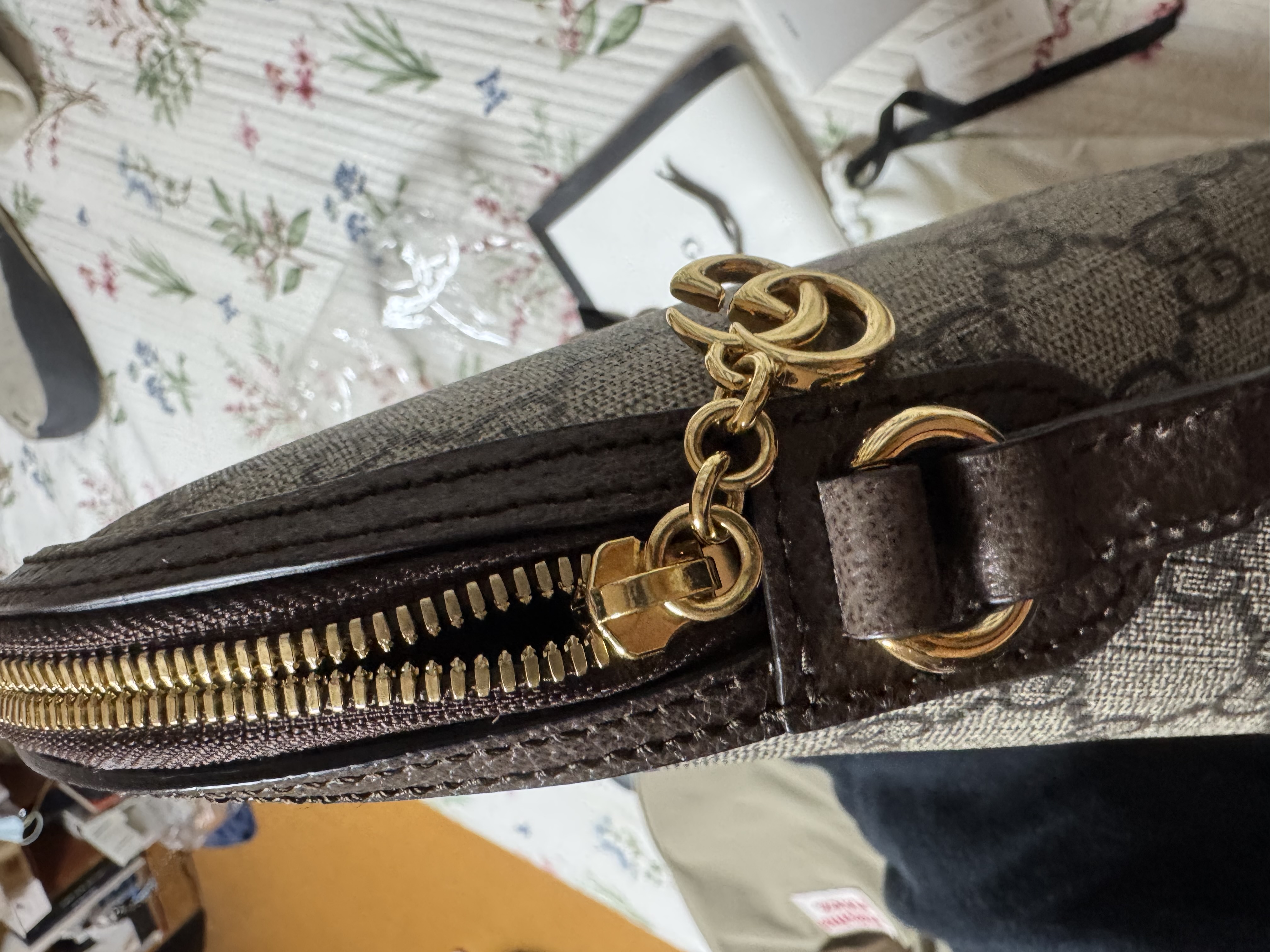 구찌 오피디아 하프문백 스몰