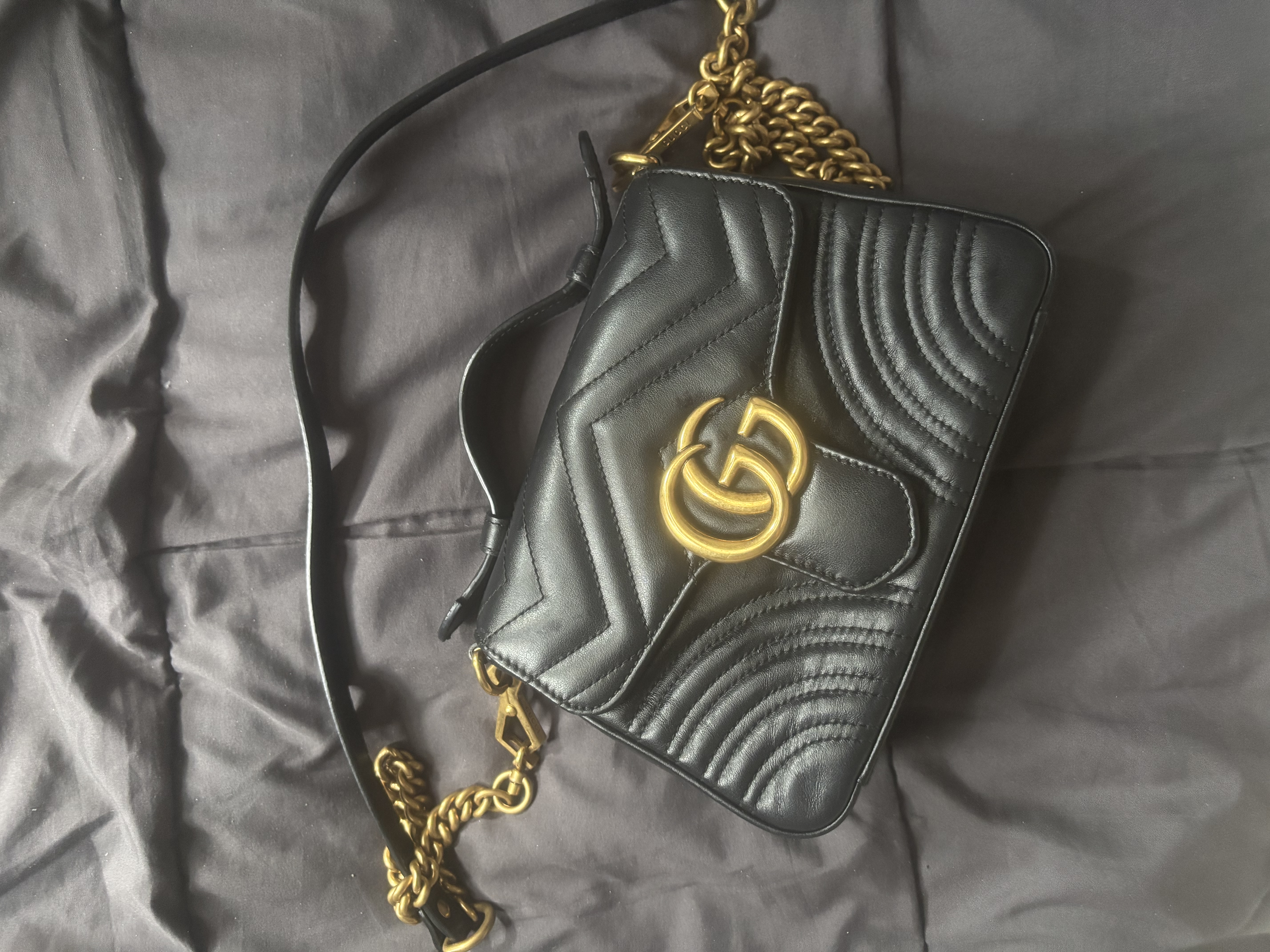 구찌 마몬트 미니 핸드백