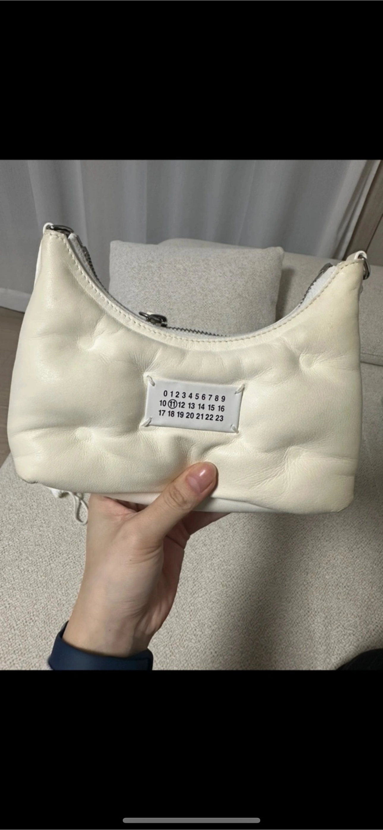 메종 마르지엘라 글램슬램 마이크로 호보백