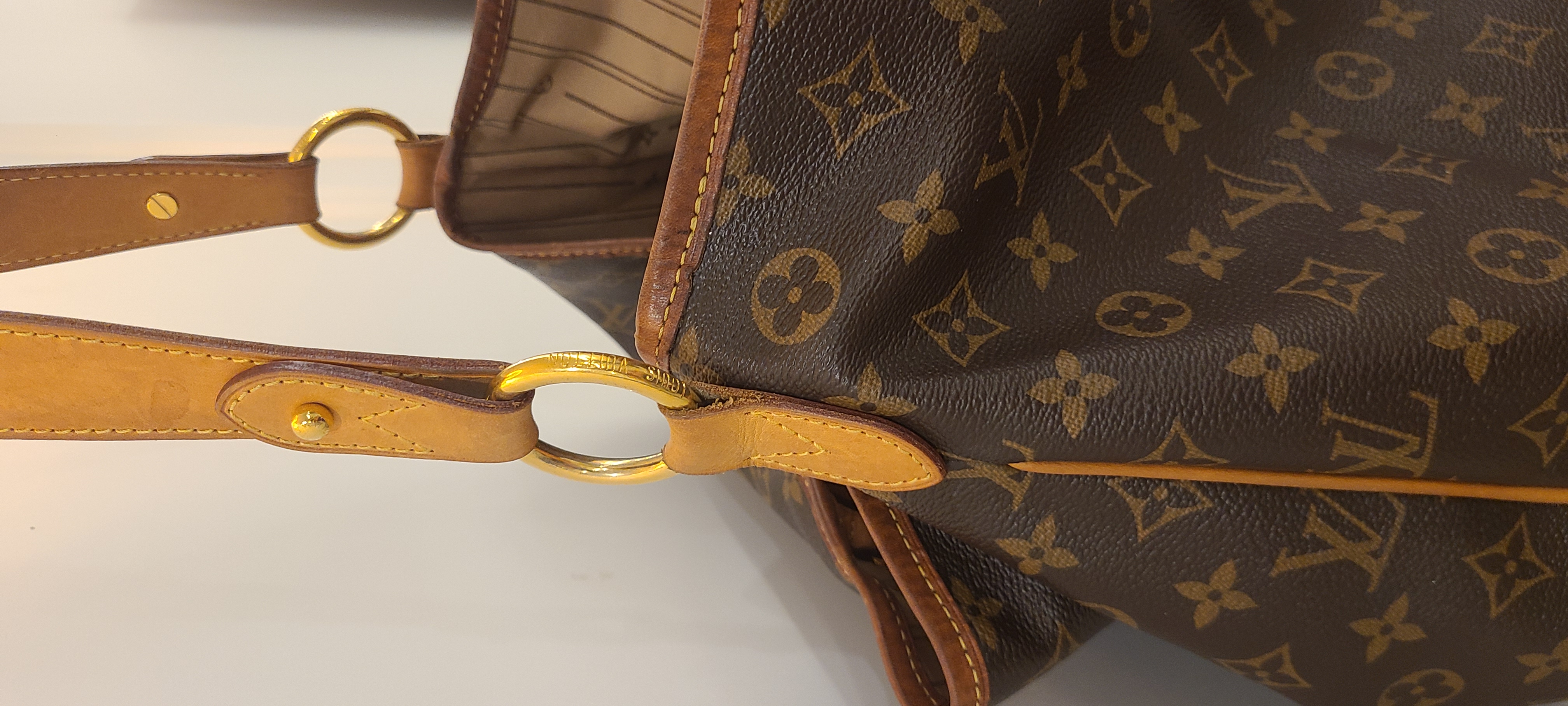 루이비통 모노그램 딜라이트풀 라지 숄더백