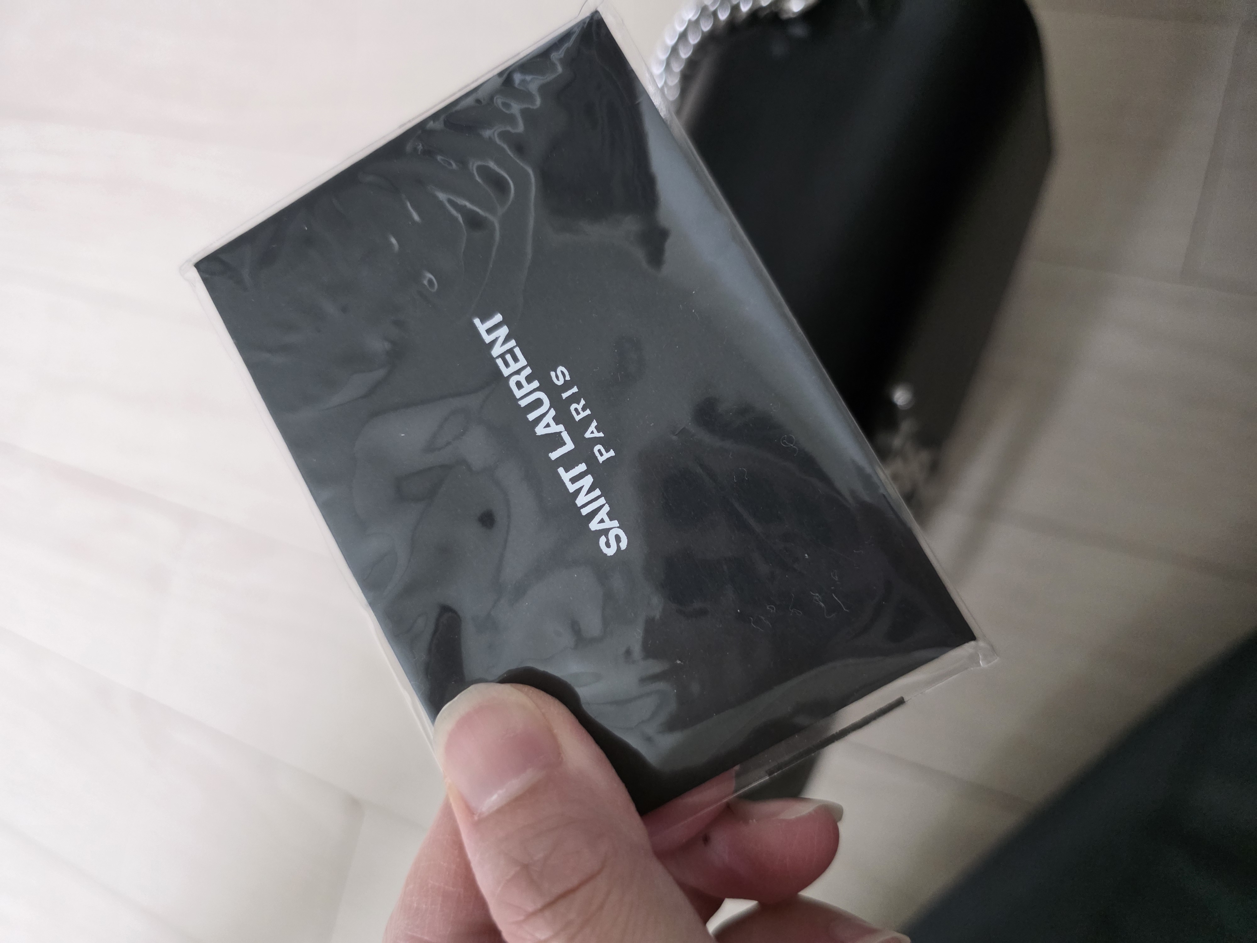 생로랑 가방 저렴히 팔아요