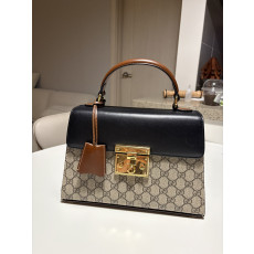 구찌 패드락 GG 스몰 탑 핸들백