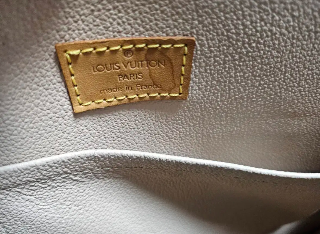 루이비통 모노그램 삭플랫 도트백 삭플라 가방