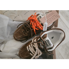 미우미우 × 뉴발란스 530