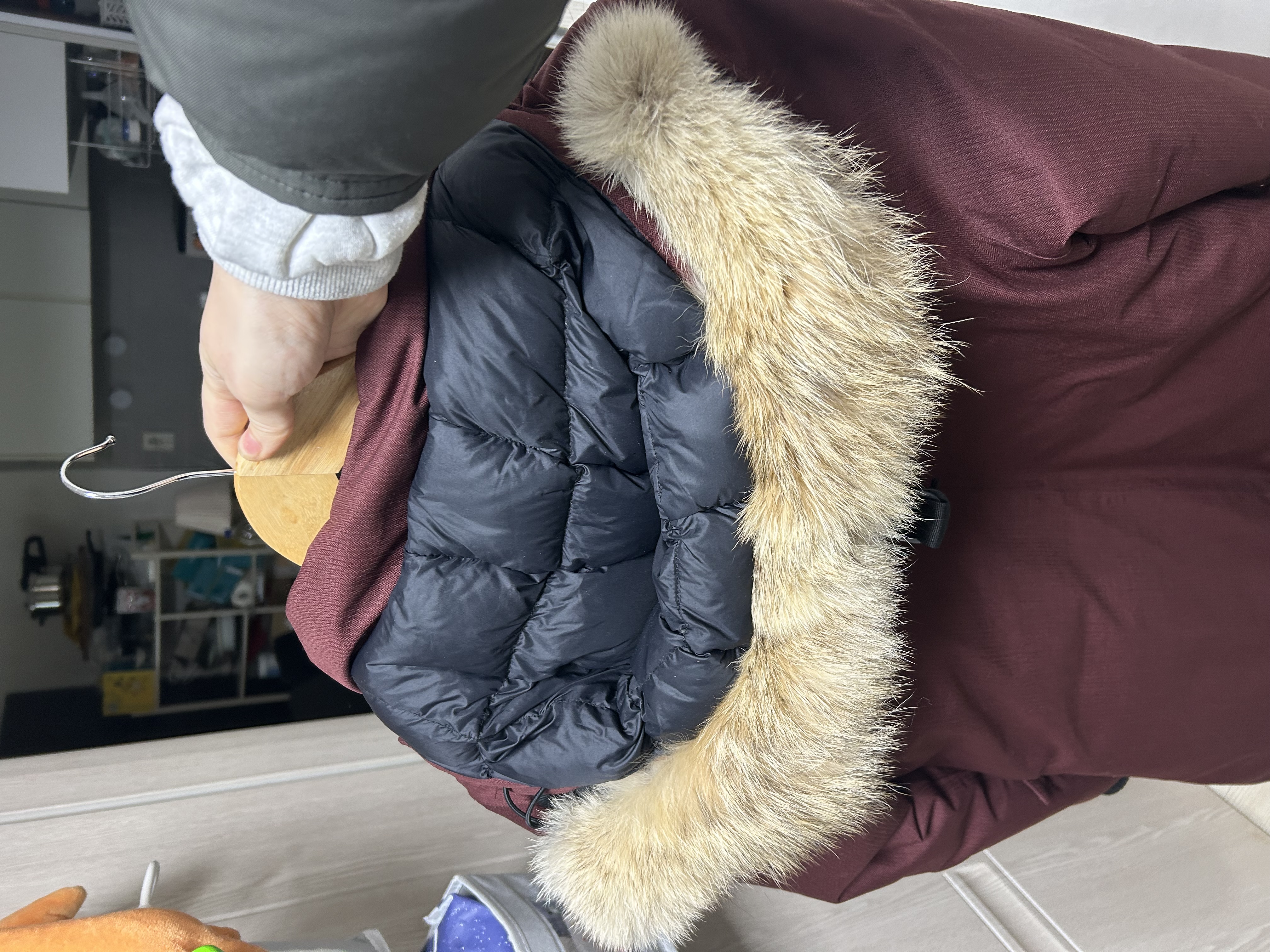 노비스 여성패딩 버건디 s